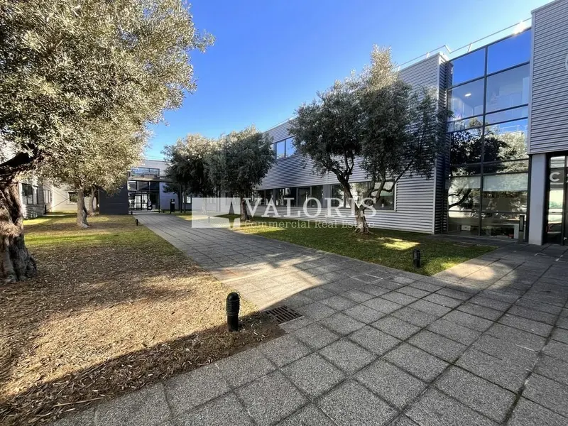 Bureau à louer - Marseille 16 (13016) - 343 m² - 4 001 €/mois
