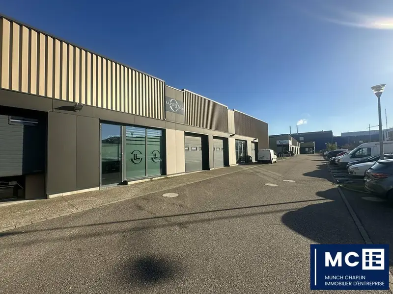 Entrepôt / Activité à louer - Strasbourg (67200) - 143 m² - 1 618 €/mois