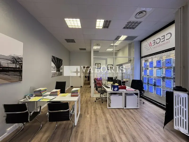 Local Commercial à vendre - Lyon 07 (69007) - 55 m² - 0 €
