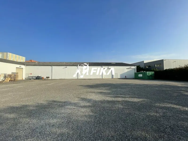 Entrepôt / Activité à louer - Albi (81000) - 1200 m² - 7 000 €/mois