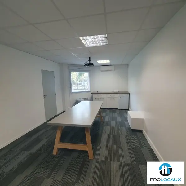 Bureau à vendre - Eybens (38320) - 139 m²