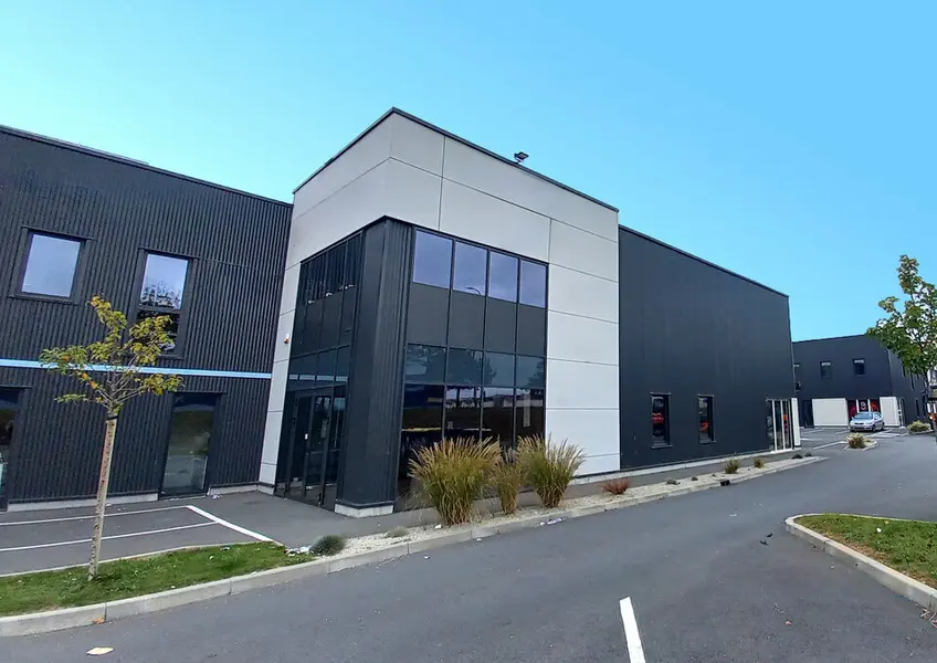 Entrepôt / Activité à vendre - Cormelles-Le-Royal (14123) - 424 m²
