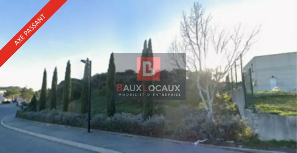 Local Commercial à louer - Les Angles (30133) - 300 m² - 3 500 €/mois