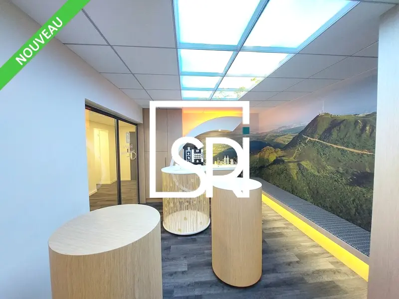 Bureau à louer - Cournon-D'Auvergne (63800) - 449 m² - 5 604 €/mois