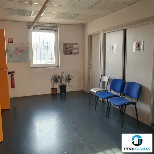 Bureau à louer - Grenoble (38100) - 257 m² - 1 285 €/mois