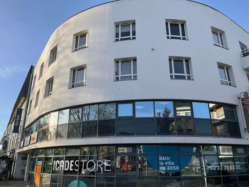 Bureau à louer - Vannes (56000) - 74 m² - 1 200 €/mois