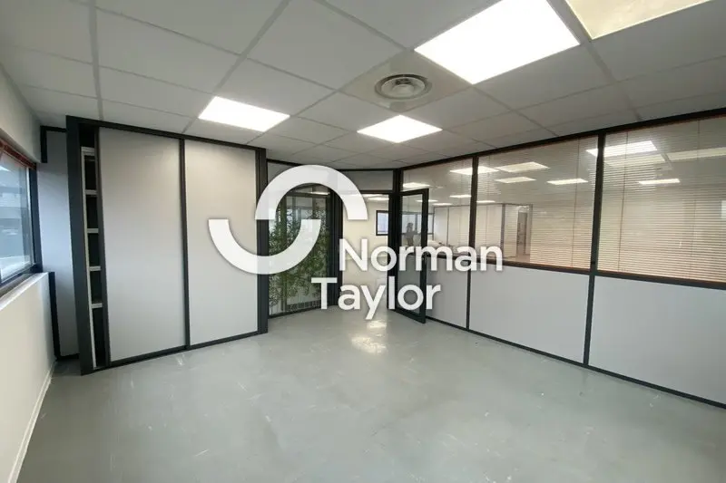 Bureau à louer - Montpellier (34000) - 130 m² - 1 603 €/mois
