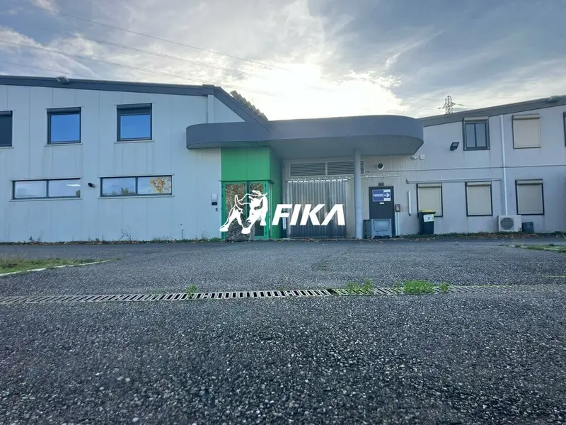 Entrepôt / Activité à louer - Saint-Orens-De-Gameville (31650) - 1205 m² - 7 ...