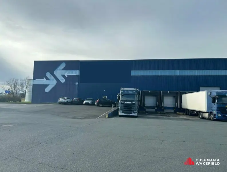 Entrepôt / Activité à vendre - Saint-Geours-De-Maremne (40230) - 6702 m²