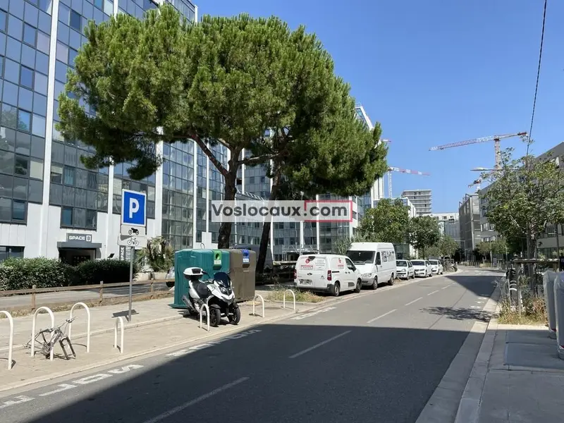Bureau à louer - Nice (06200) - 81 m² - 1 012 €/mois