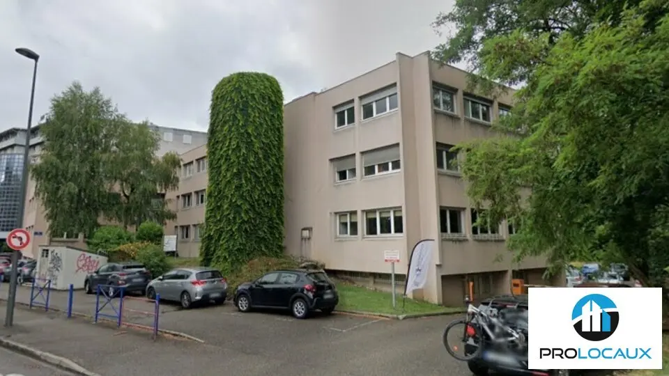 Bureau à louer - Saint-Martin-D'Hères (38400) - 118 m² - 1 130 €/mois
