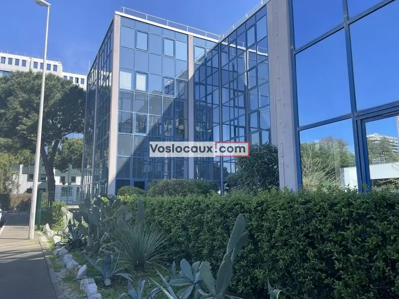 Bureau à louer - Nice (06200) - 157 m² - 1 766 €/mois