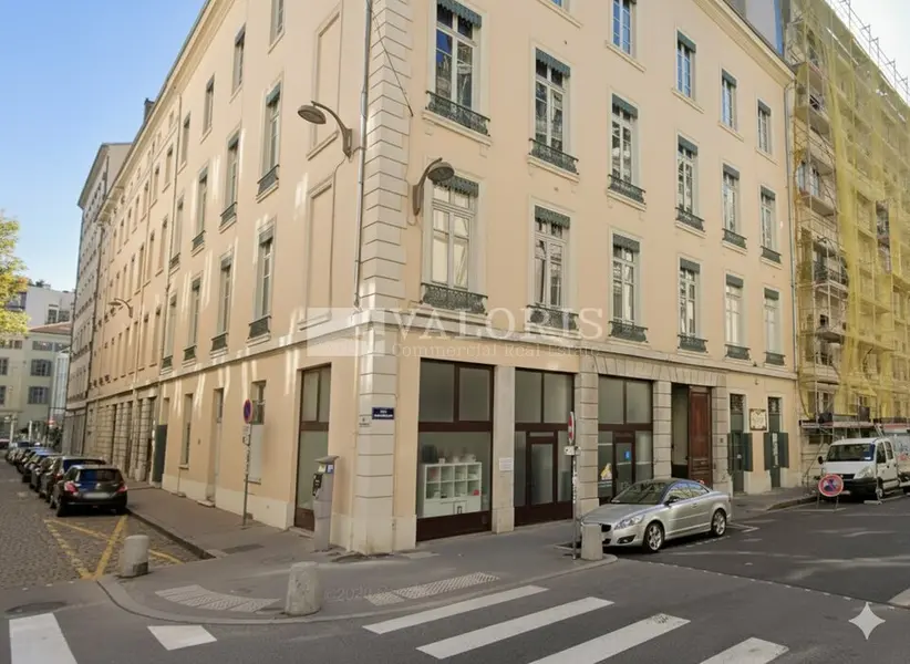 Local Commercial à louer - Lyon 02 (69002) - 55 m² - 666 €/mois