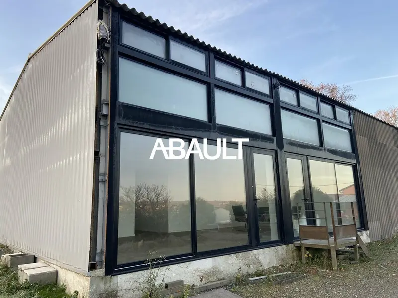 Entrepôt / Activité à louer - Montrabé (31850) - 230 m² - 2 000 €/mois