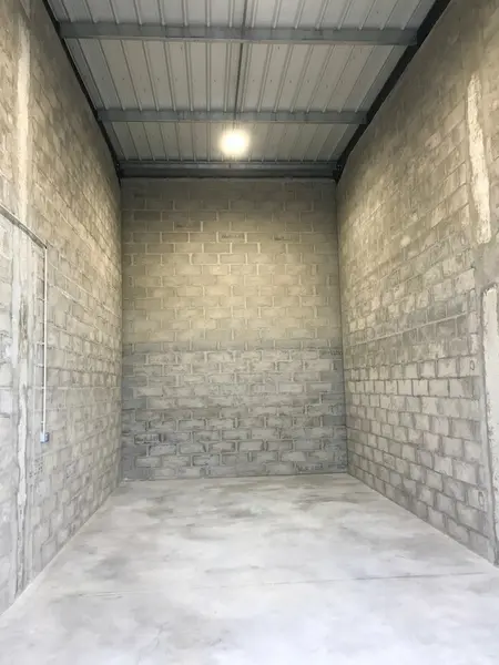 Entrepôt / Activité à louer - Bailly-Romainvilliers (77700) - 42 m² - 720 €/mois