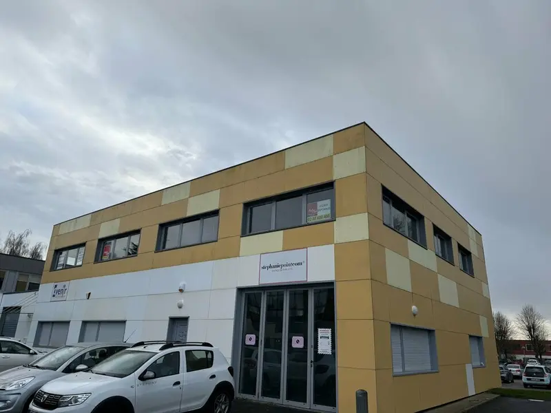 Bureau à louer - Mont-Saint-Aignan (76130) - 305 m² - 3 083 €/mois