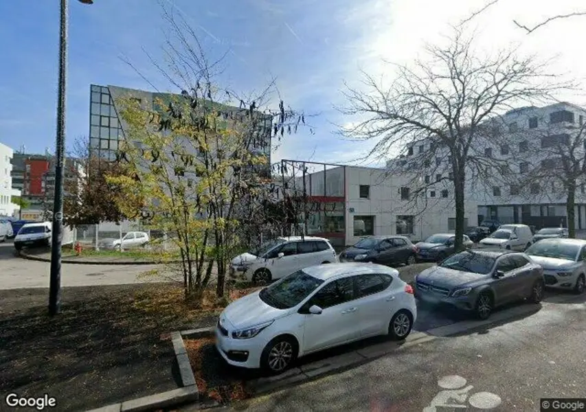 Local Commercial à vendre - Grenoble (38100) - 880 m²