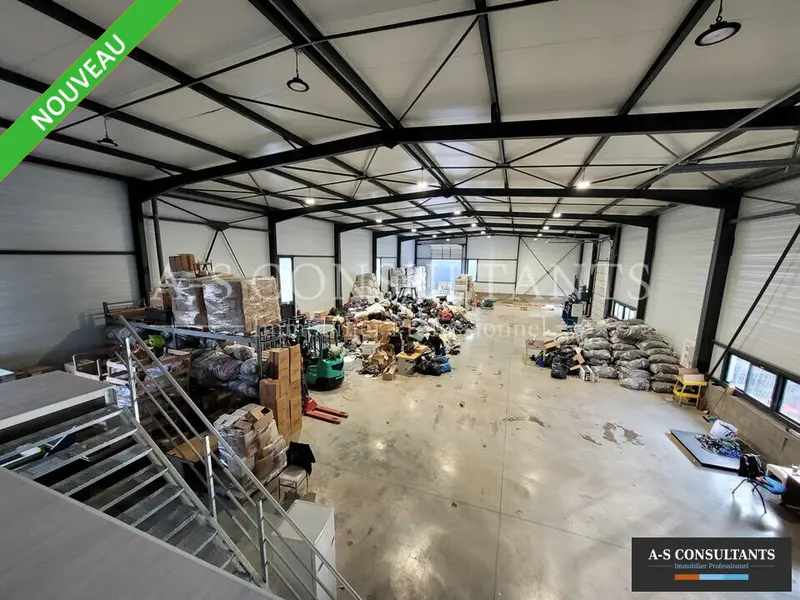 Entrepôt / Activité à vendre - Arzay (38260) - 775 m²
