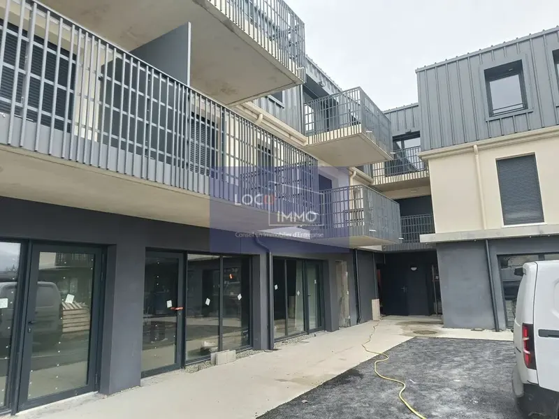 Local Commercial à vendre - Béguey (33410) - 91 m²