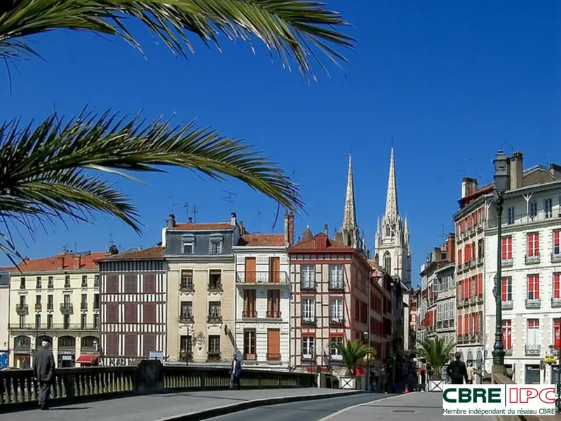 Local Commercial à vendre - Bayonne (64100) - 55 m² - 0 €