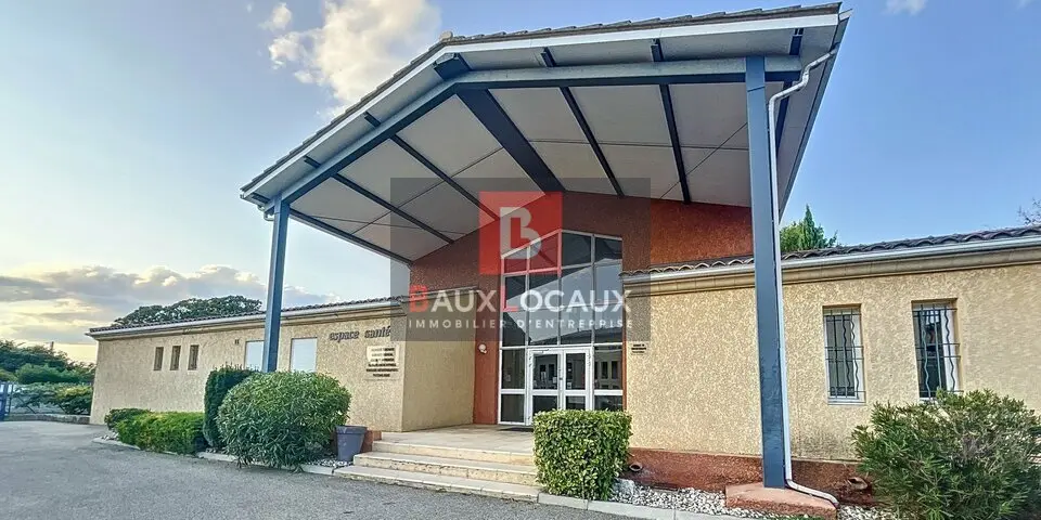 A LOUER BUREAU/LOCAL MÉDICAL DE 35 M² SUR LA COMMUNE DE MONTEUX 