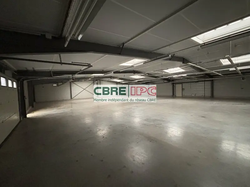 LOCATION - REF : 8118FL