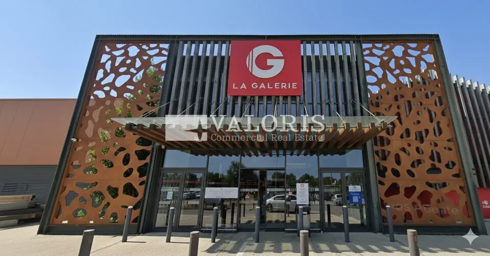 Local Commercial à louer - Villefranche-Sur-Saône (69400) - 165 m² - 3 864 €/...