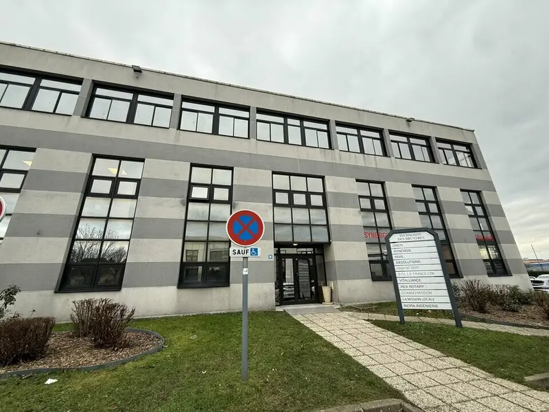 Bureau à louer - Le Petit-Quevilly (76140) - 164 m² - 1 505 €/mois