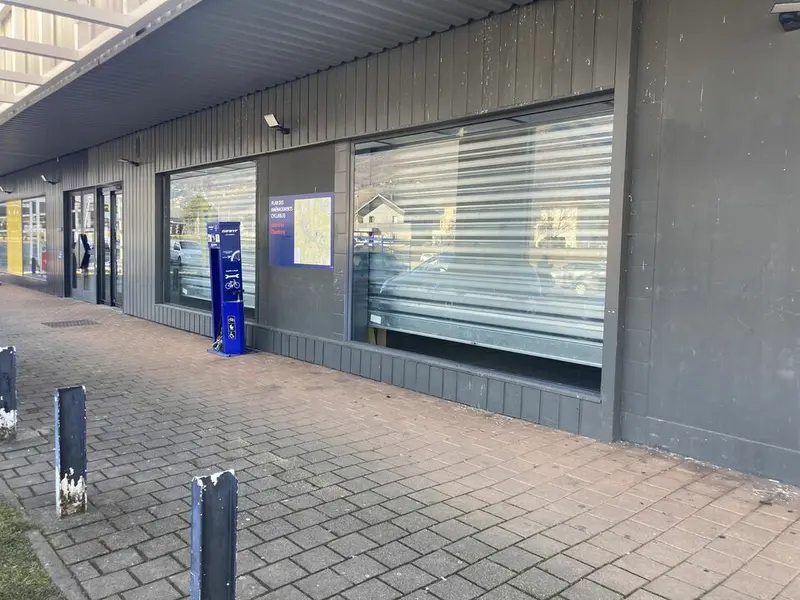 Local Commercial à louer - Saint-Alban-Leysse (73230) - 400 m² - 5 416 €/mois