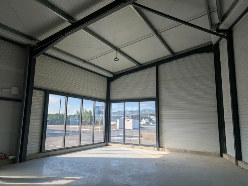 Entrepôt / Activité à louer - Pont-De-L'Isère (26600) - 103 m² - 958 €/mois