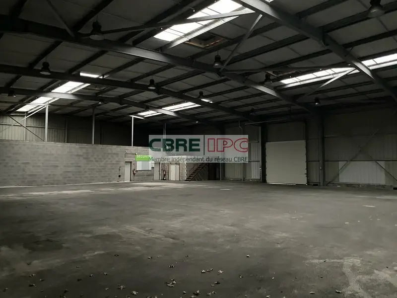 Entrepôt / Activité à louer - Ascain (64310) - 900 m² - 7 400 €/mois