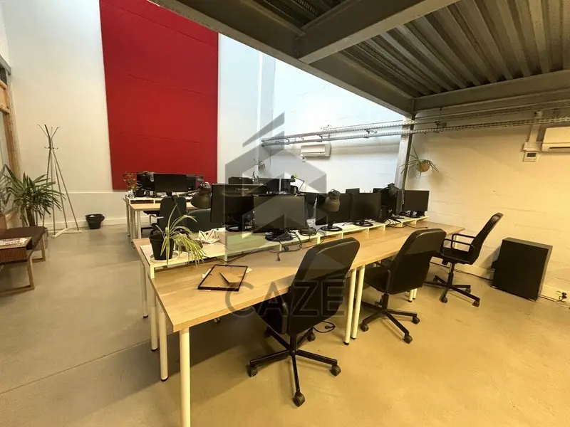 Bureau à louer - Floirac (33270) - 184 m² - 2 146 €/mois