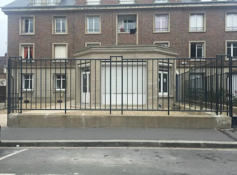 Bureau à louer - Beauvais (60000) - 176 m² - 1 475 €/mois