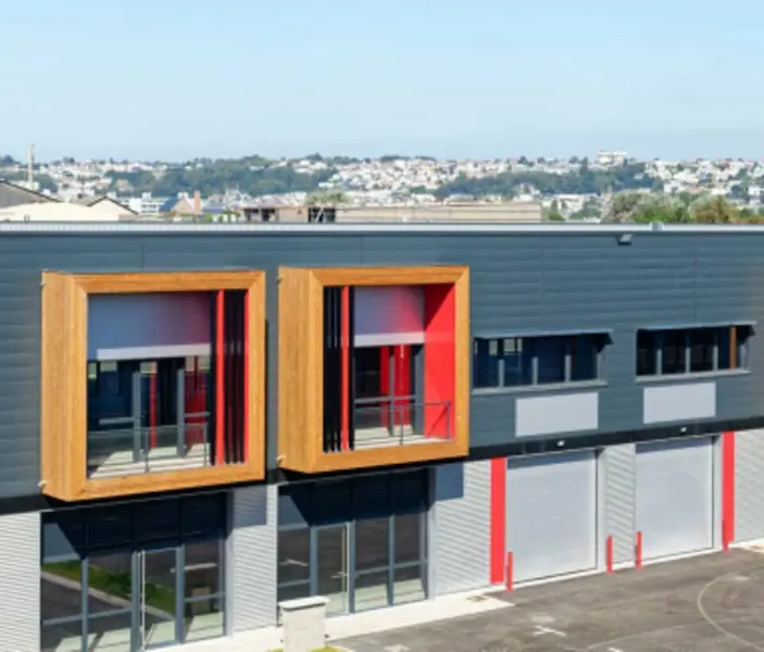 Entrepôt / Activité à louer - Vaulx-En-Velin (69120) - 2230 m² - 24 000 €/mois