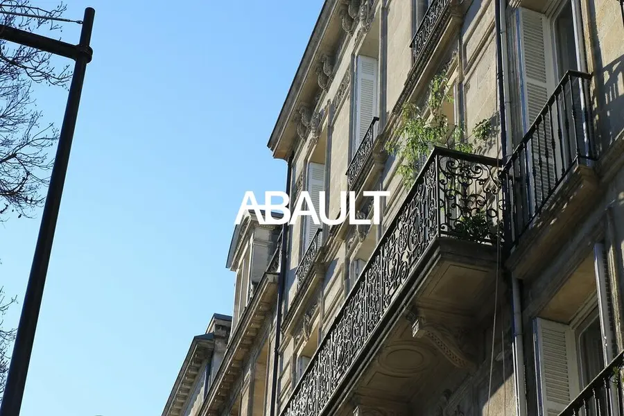 Bureau à louer - Bordeaux (33000) - 55 m² - 1 300 €/mois