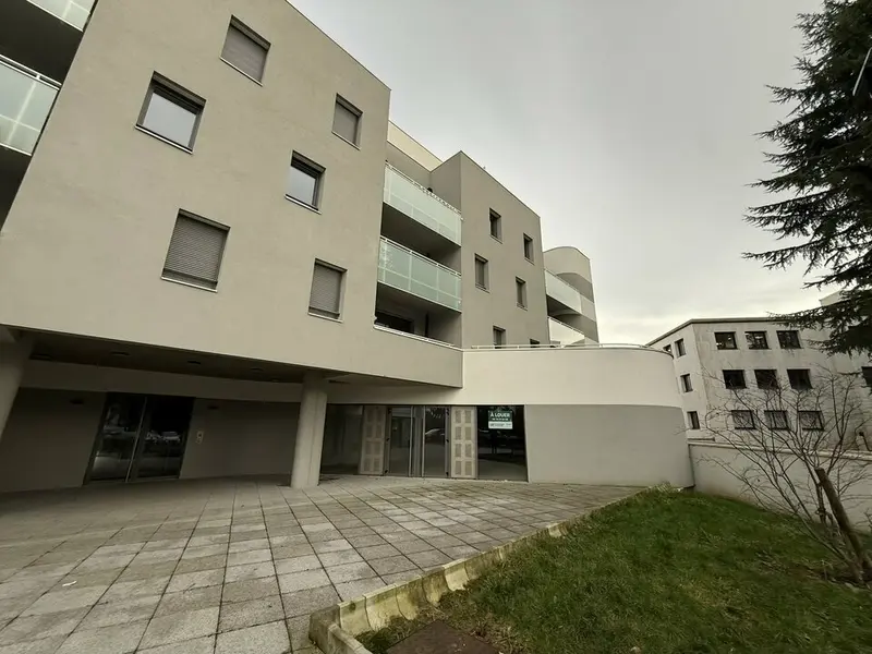 Local Commercial à louer - Bihorel (76420) - 183 m² - 2 320 €/mois
