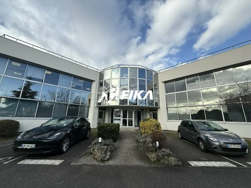 Bureau à louer - Mérignac (33700) - 450 m² - 4 500 €/mois