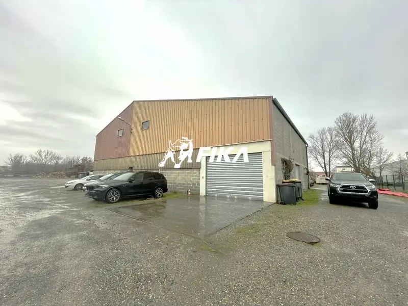 Entrepôt / Activité à louer - Portet-Sur-Garonne (31120) - 675 m² - 8 333 €/mois