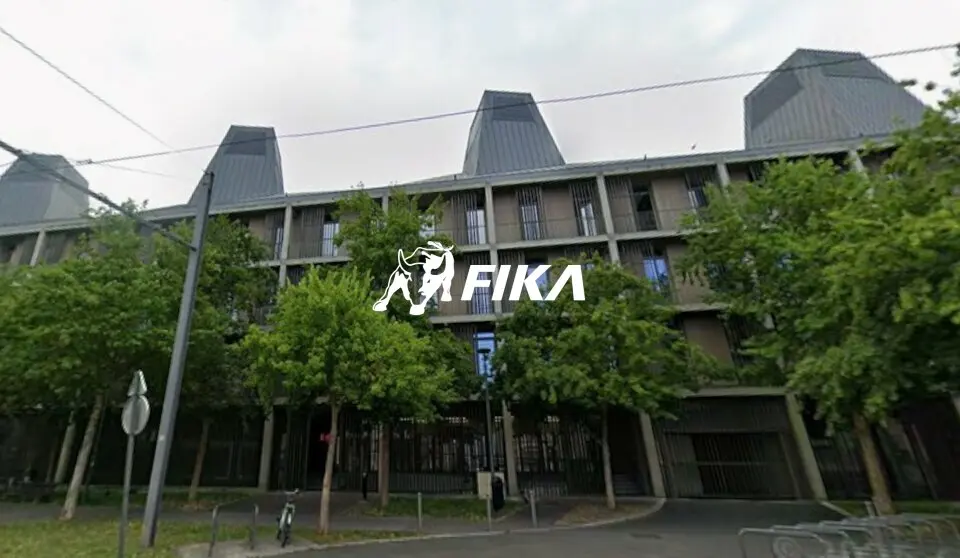 BUREAUX -  A LOUER - 2940 m² - BORDEAUX (33800)