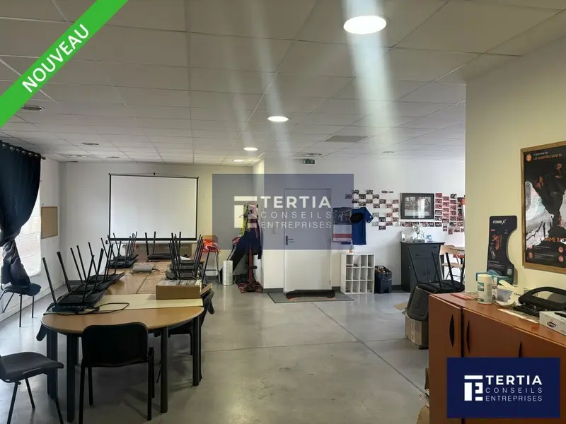Bureau à louer - Candillargues (34130) - 150 m² - 1 453 €/mois