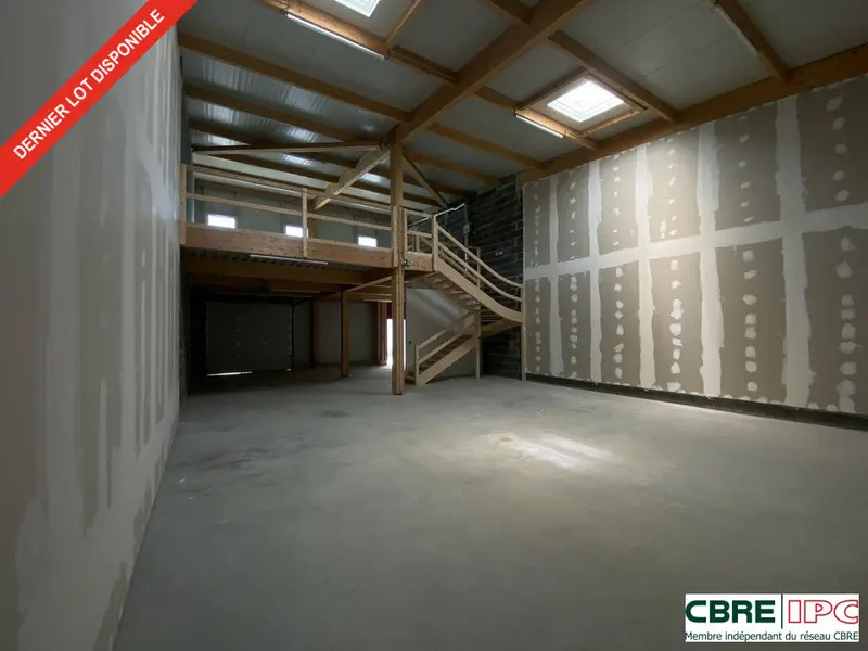 Entrepôt / Activité à louer - Bidart (64210) - 200 m² - 2 000 €/mois