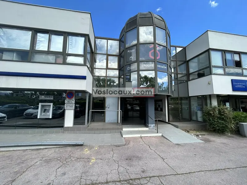 Bureau à louer - Antibes (06600) - 365 m² - 5 475 €/mois