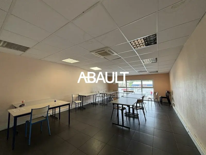 A LOUER PLATEAU DE BUREAUX A LAUNAGUET 500M² ENVIRON