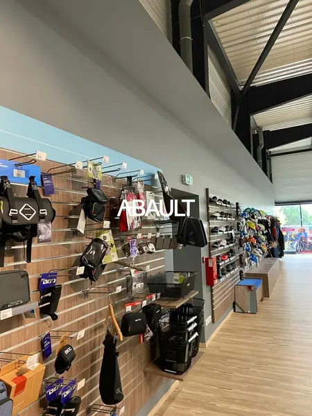 Local Commercial à louer - Colomiers (31770) - 500 m² - 5 833 €/mois