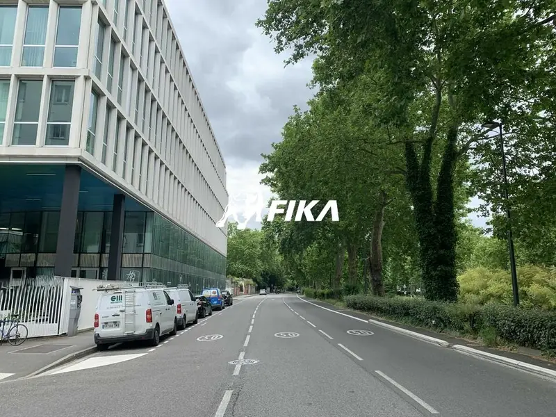 Bureau à louer - Toulouse (31000) - 585 m² - 12 166 €/mois