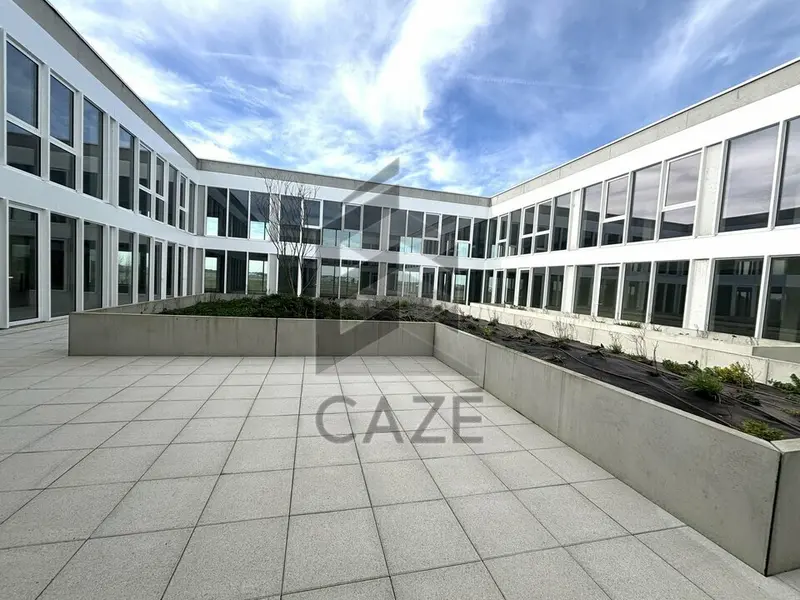 Bureau à louer - Mérignac (33700) - 1500 m² - 20 625 €/mois