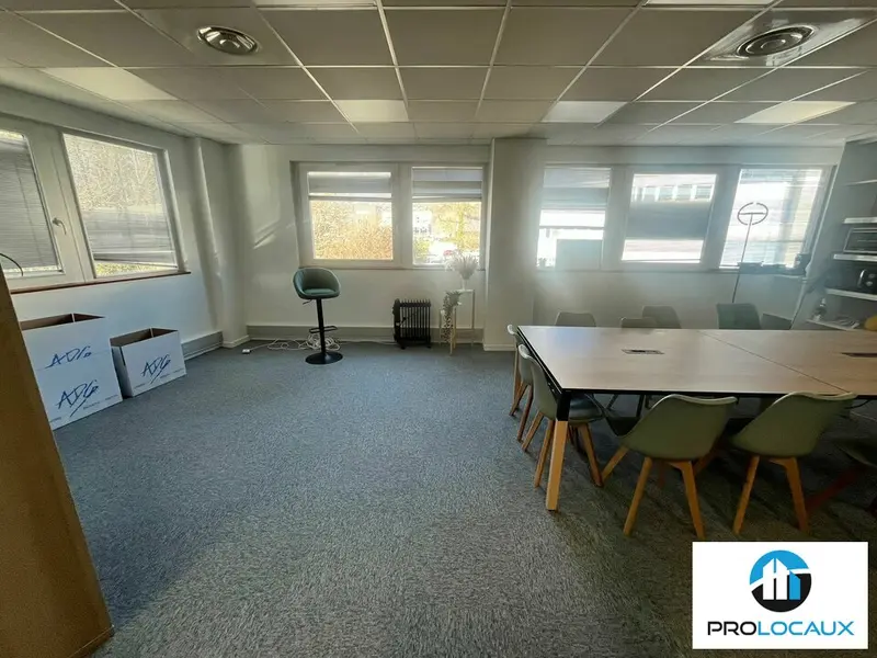 Bureau à louer - Montbonnot-Saint-Martin (38330) - 117 m² - 1 170 €/mois