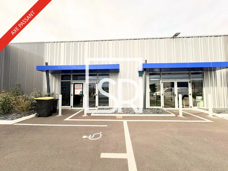 Local Commercial à louer - Thiers (63300) - 296 m² - 1 948 €/mois
