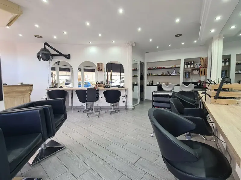 Local Commercial à vendre - Cagnes-Sur-Mer (06800) - 55 m² - 0 €