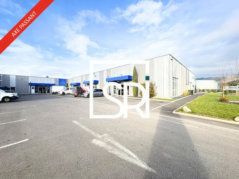 Local Commercial à louer - Thiers (63300) - 114 m² - 1 045 €/mois